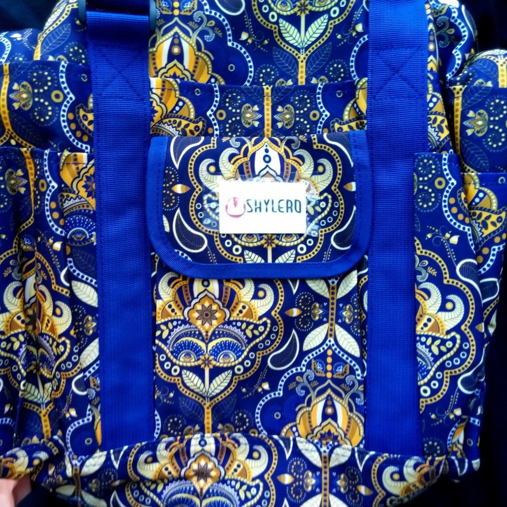 SHYLERO Nurse Bag Has 21 Pockets. Medical Bag is Big and Waterproof.